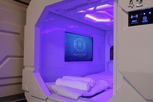 Double capsule room