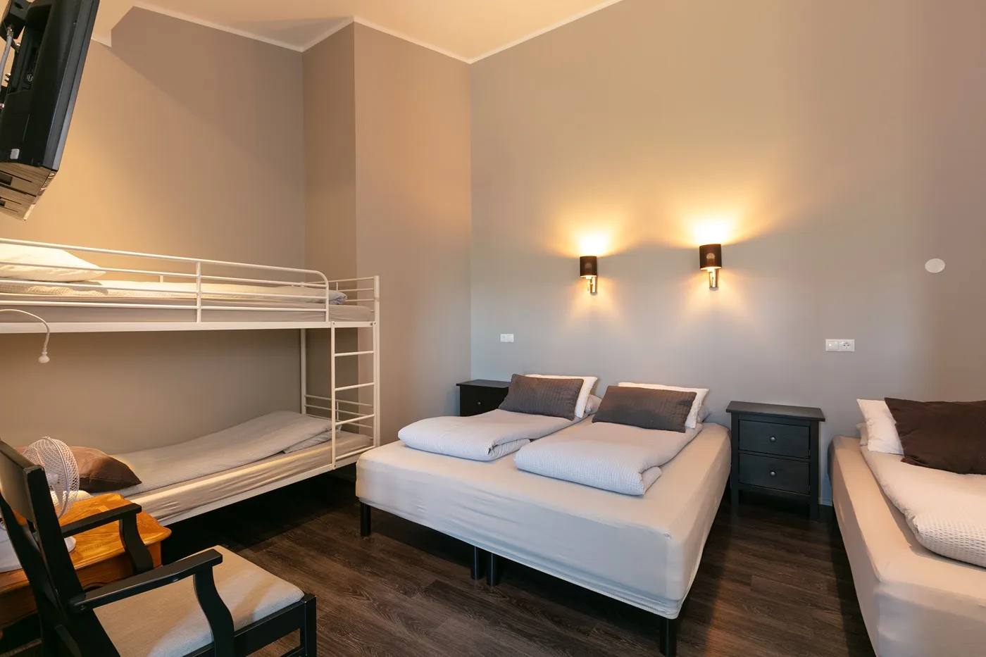 Karuna Guesthouse — photo