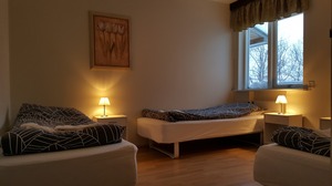 Triple room w/shared bathroom room