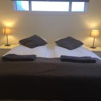 Small Twin with Mountain View room