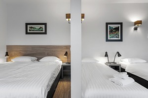 Quad Room room