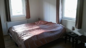 Double room w/shared bathroom room