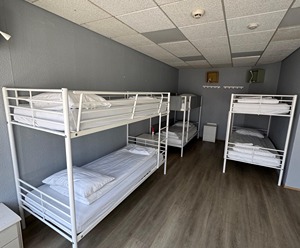 ROOM 6 room