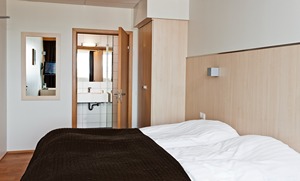 Standard triple room room