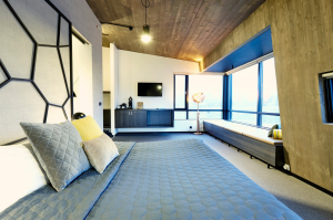 Suite room