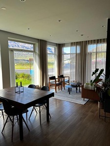 3 bedrooms room