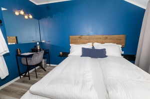Room room