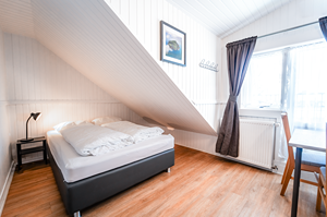 With Shared Bathroom room