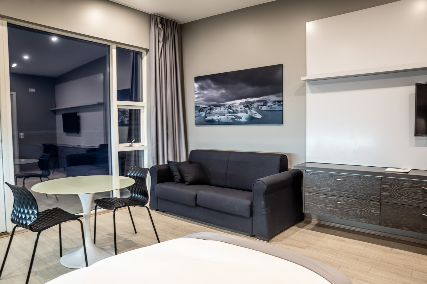 Black Beach Suites — photo
