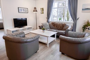 Ömmuhús - Two Bedroom Apartment room