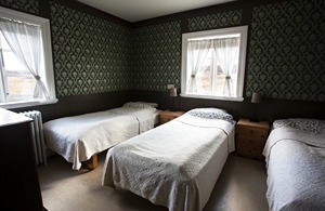 Triple room with private bathroom room