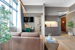 Suite room