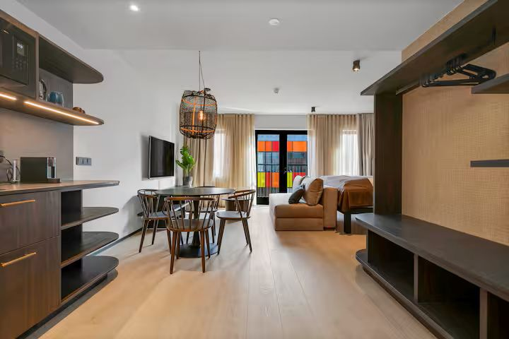 Strand Hotel — photo