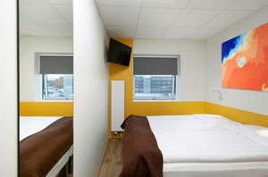 Standard twin room